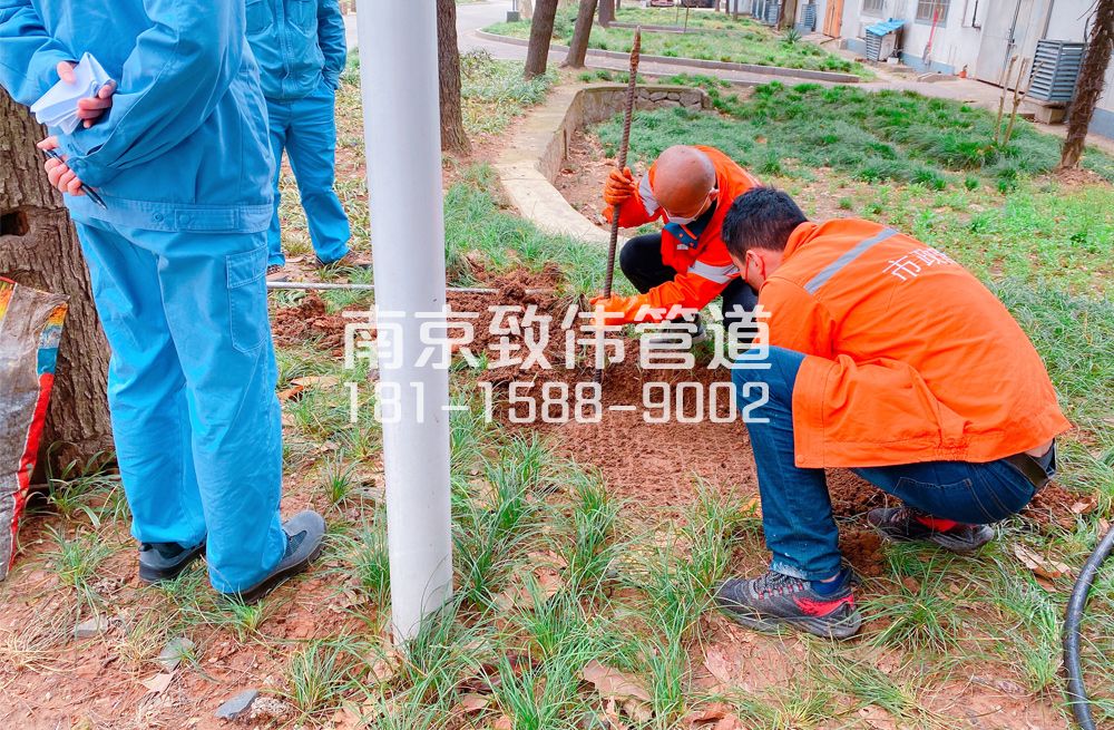 359莫愁湖管道井盖定点